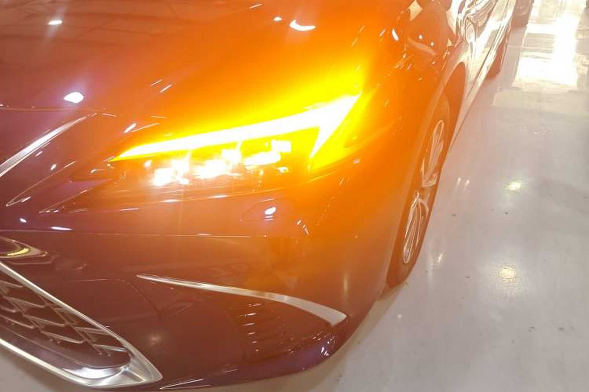 Used Lexus ES 2025 200 Premium Edition Left Front Headlight