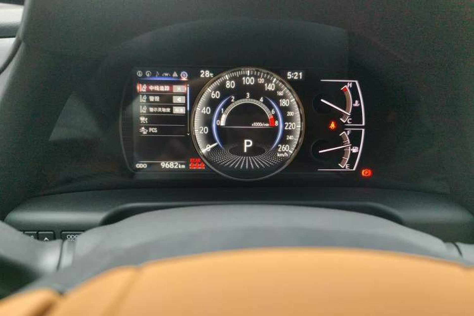 Used Lexus ES 2025 200 Premium Edition Odometer Close Up