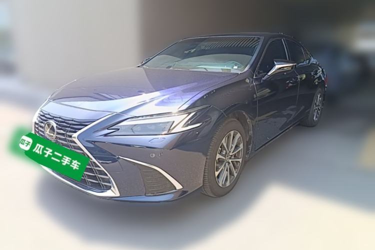 Used Lexus ES 2025 300h Deluxe Edition Guazi used car, China used car export, Used car for sale, Used cars, Cheapest cars for sale