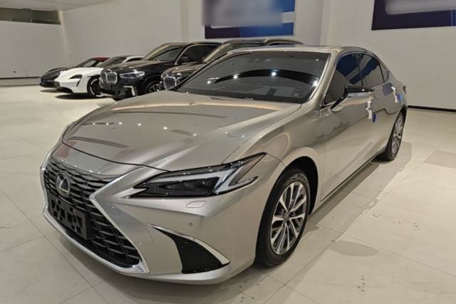 Used Lexus ES 2025 200 Premium Edition