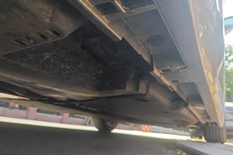 Used Lexus ES 2025 200 Premium Edition Chassis Rear Right