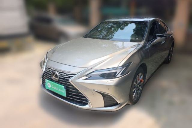 Used Lexus ES 2025 200 Premium Edition