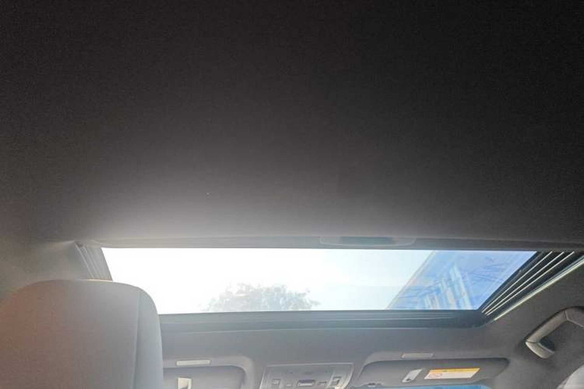 Used Lexus ES 2025 200 Premium Edition Headliner