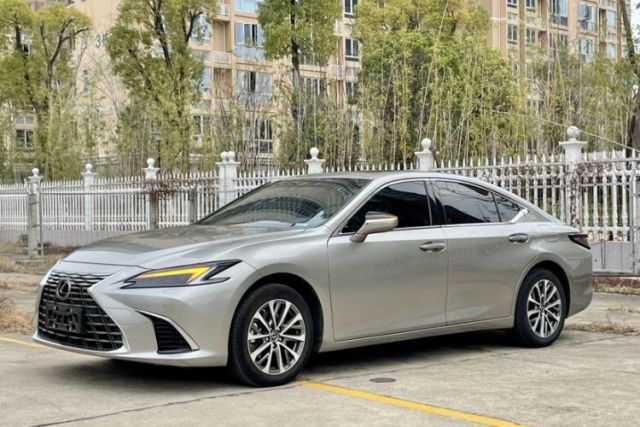 Used Lexus ES 2025 200 Premium Edition