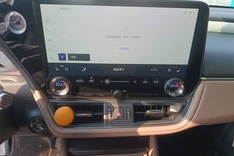 Used Lexus ES 2025 200 Premium Edition Audio And AC Panel