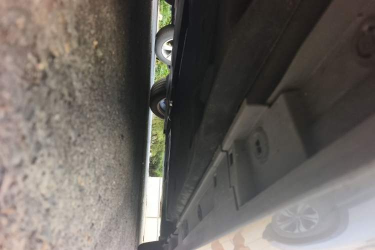 Used Lexus ES 2025 200 Premium Edition Chassis Front Left