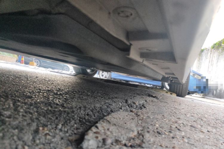 Used Lexus ES 2025 200 Premium Edition Chassis Front Left