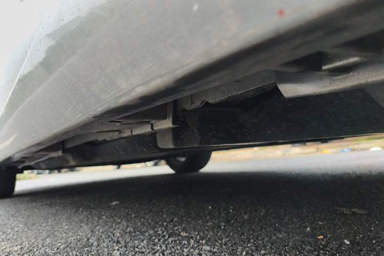 Used Lexus ES 2025 200 Premium Edition Chassis Rear Left
