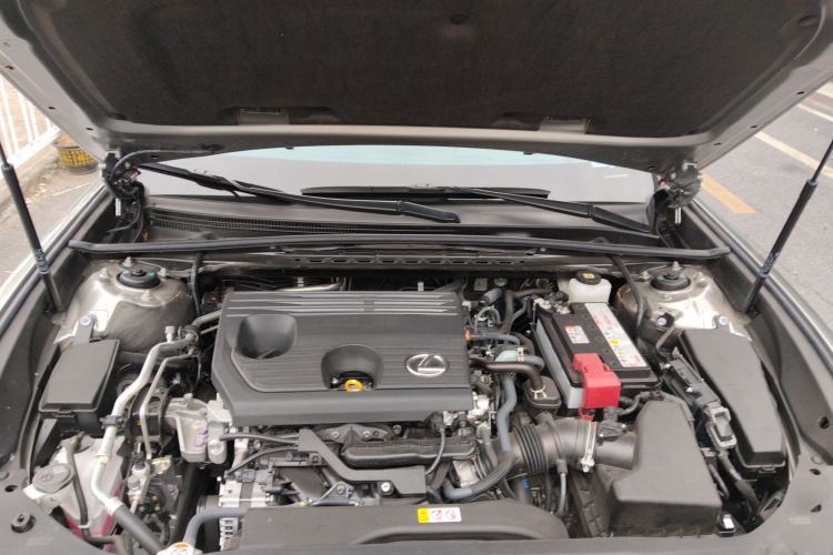 Used Lexus ES 2025 200 Premium Edition Engine Bay