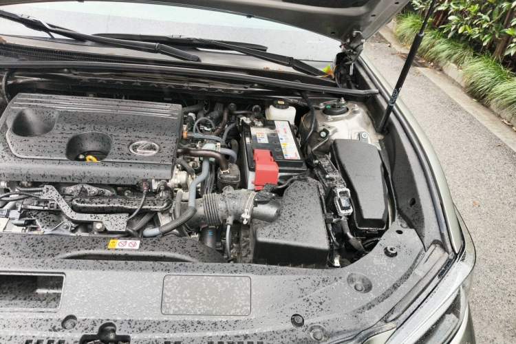 Used Lexus ES 2025 200 Premium Edition Engine Bay Left