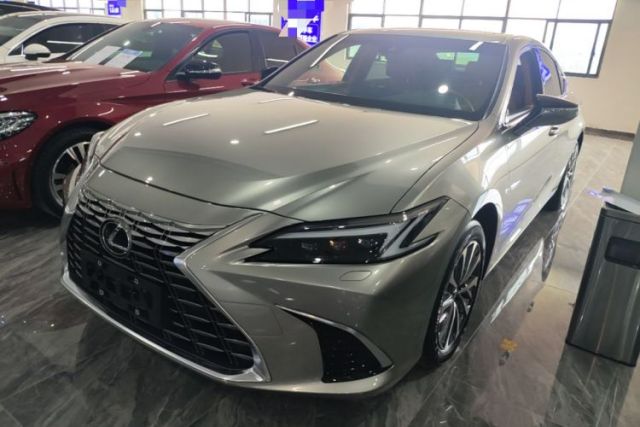 Used Lexus ES 2025 200 Premium Edition