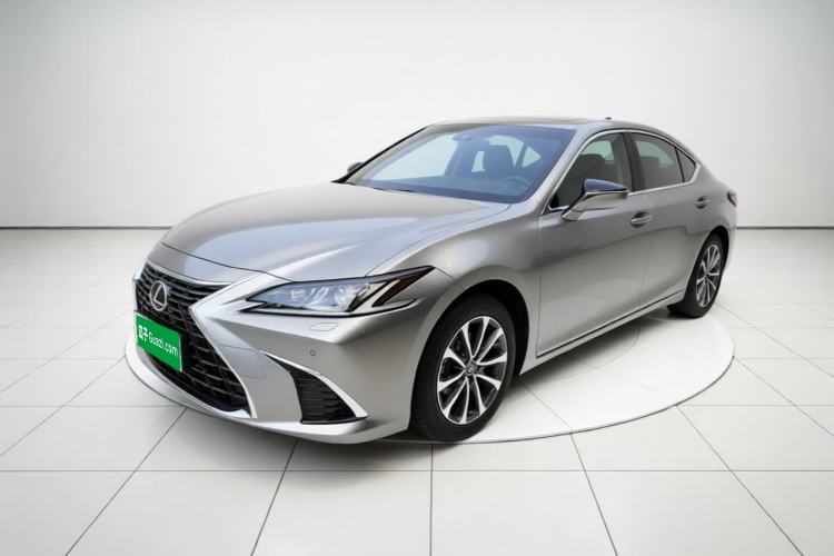 Lexus ES 2025 200 Premium Edition