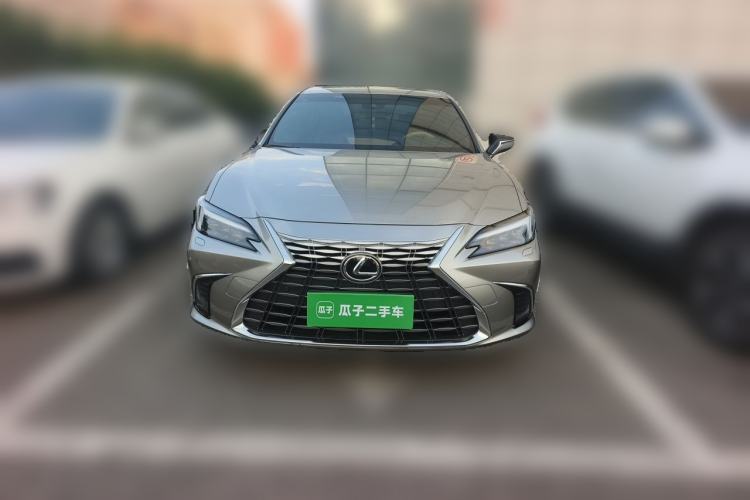 Used Lexus ES 2025 200 Premium Edition Front