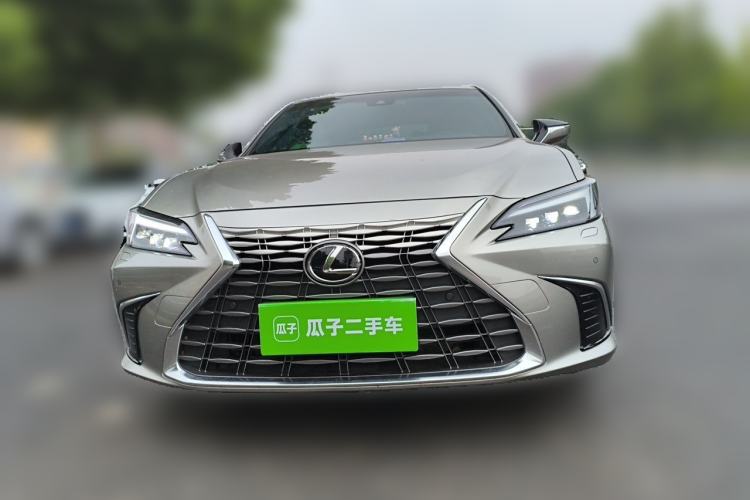 Used Lexus ES 2025 200 Premium Edition Front