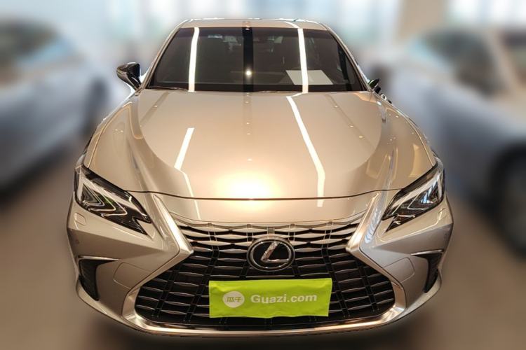 Used Lexus ES 2025 200 Premium Edition Front