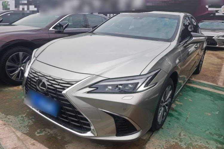 Lexus ES 2025 200 Premium Edition