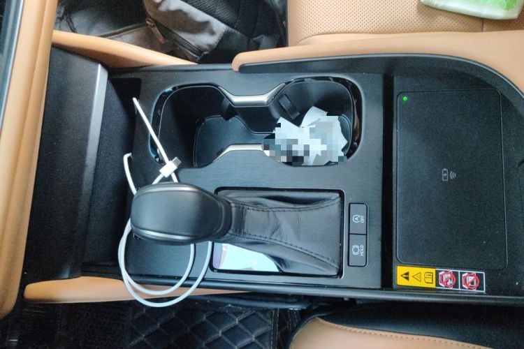 Used Lexus ES 2025 200 Premium Edition Gear Lever