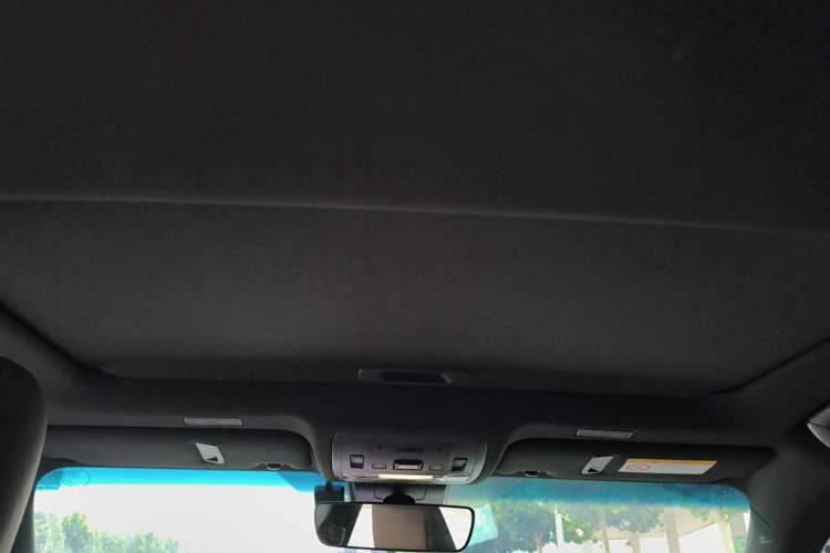 Used Lexus ES 2025 200 Premium Edition Headliner