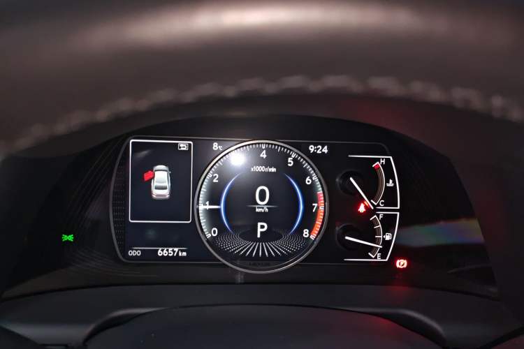 Used Lexus ES 2025 200 Premium Edition Instrument Cluster