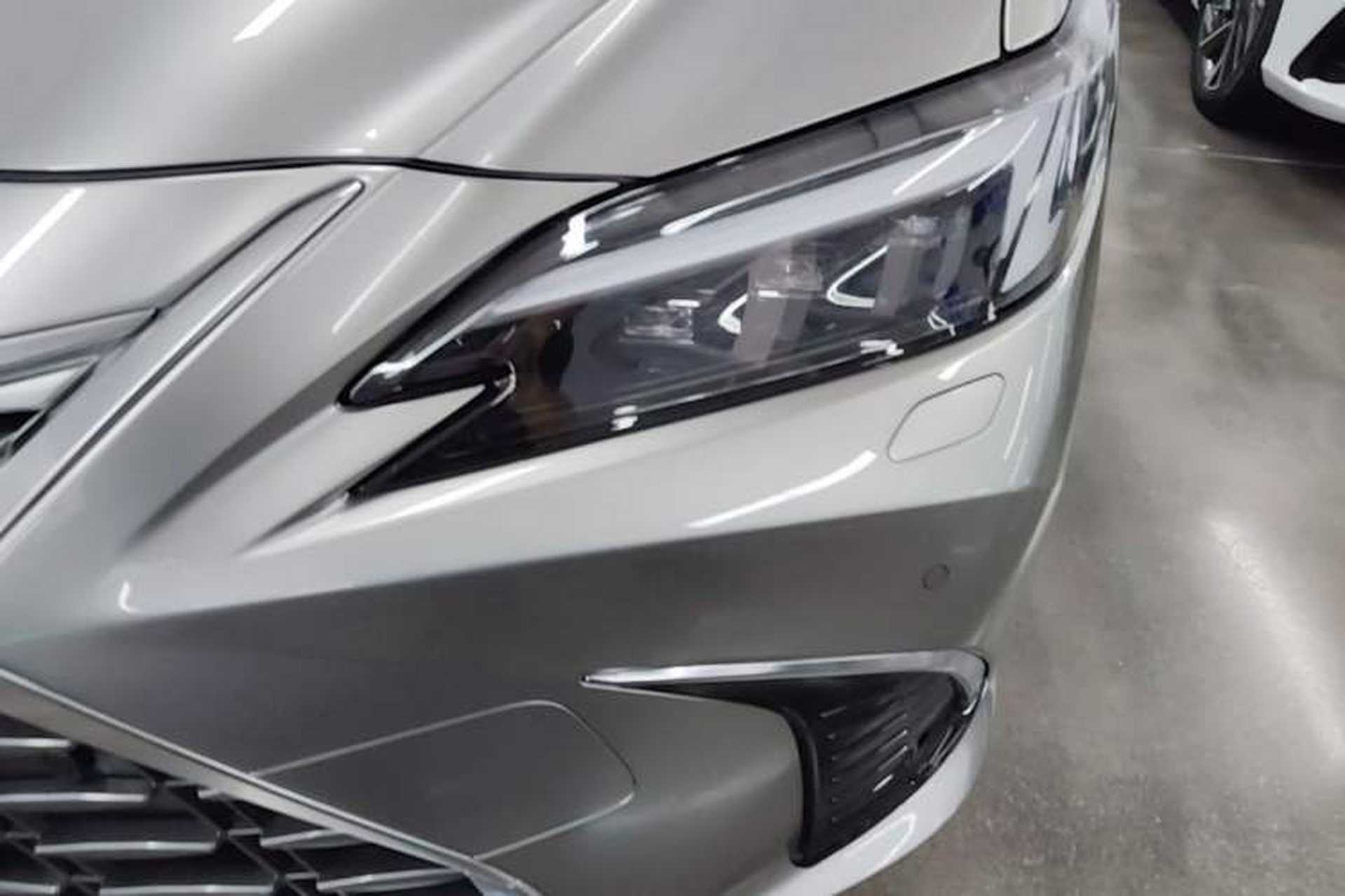 Used Lexus ES 2025 200 Premium Edition Left Front Headlight