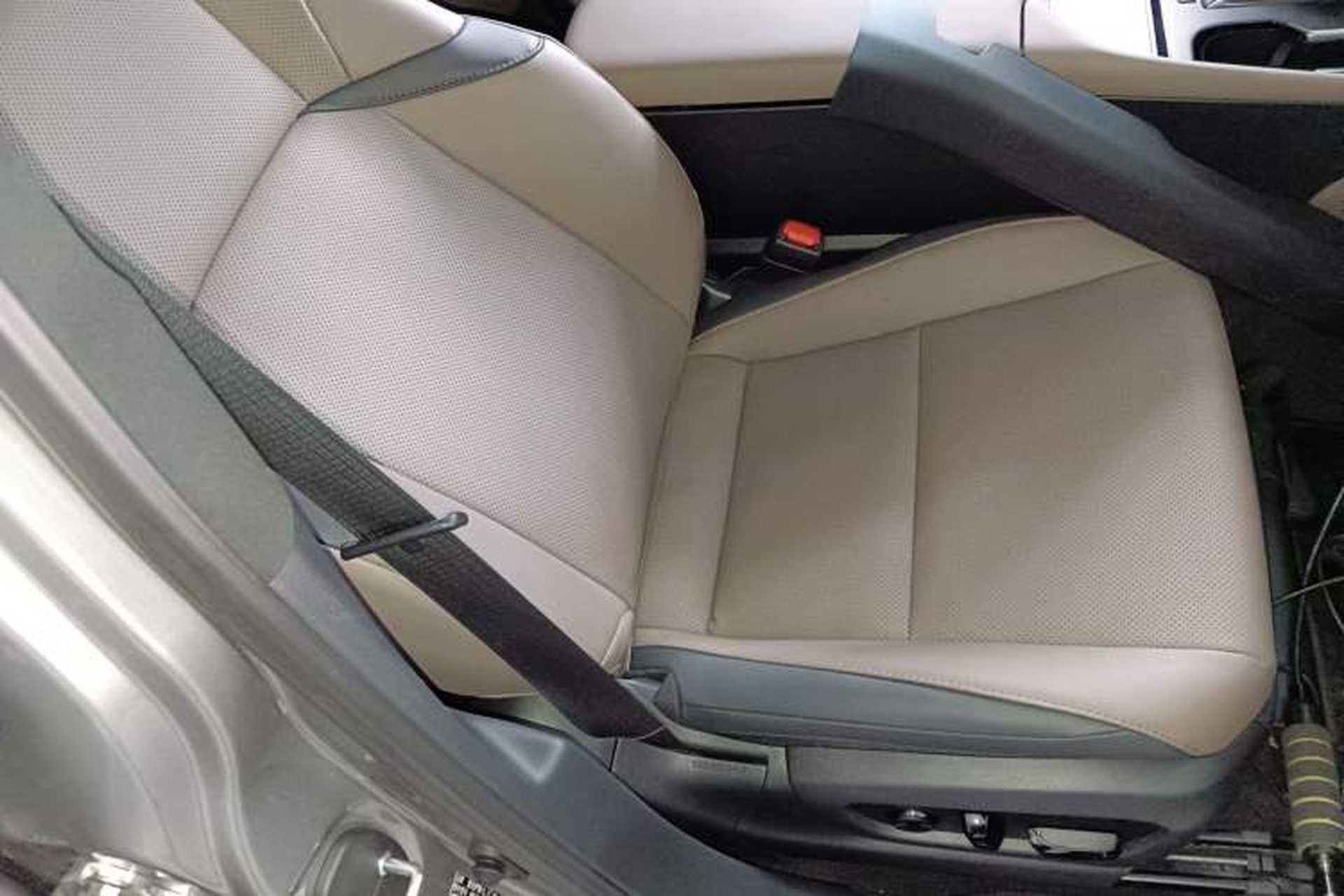 Used Lexus ES 2025 200 Premium Edition Right Front Seat