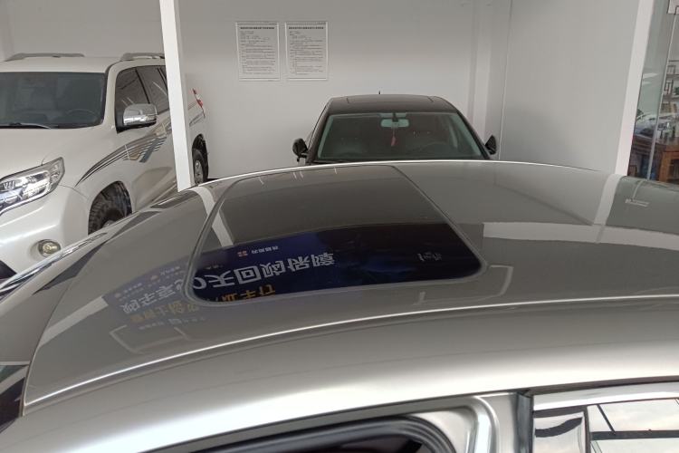 Used Lexus ES 2025 200 Premium Edition Roof