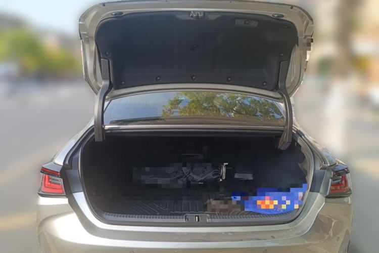 Used Lexus ES 2025 200 Premium Edition Trunk