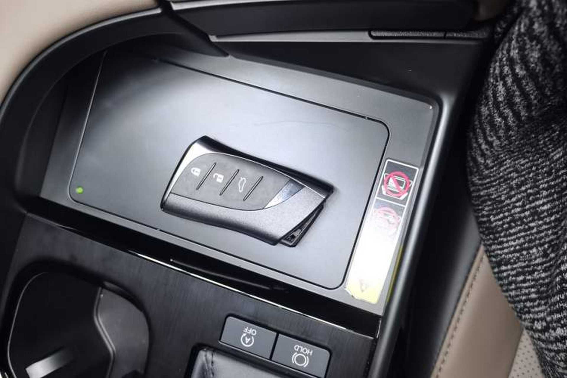 Used Lexus ES 2025 200 Premium Edition Vehicle Key