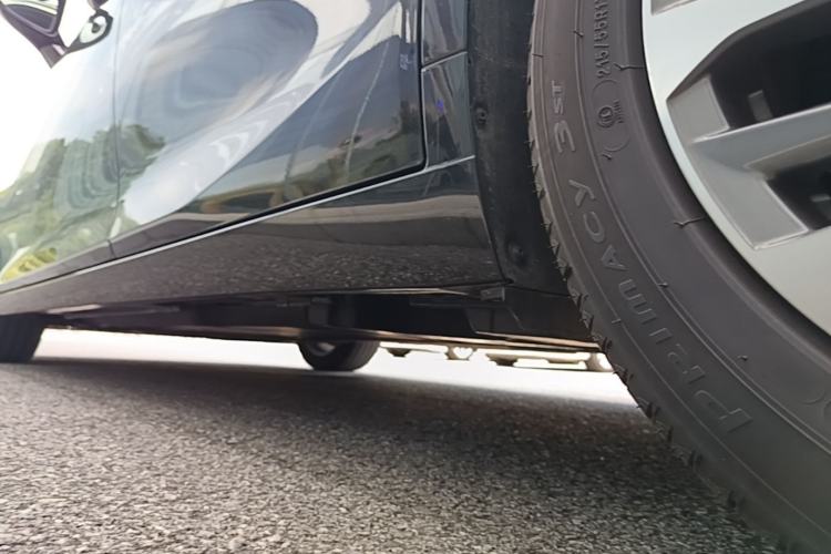 Used Lexus ES 2025 300h Deluxe Edition Chassis Rear Left