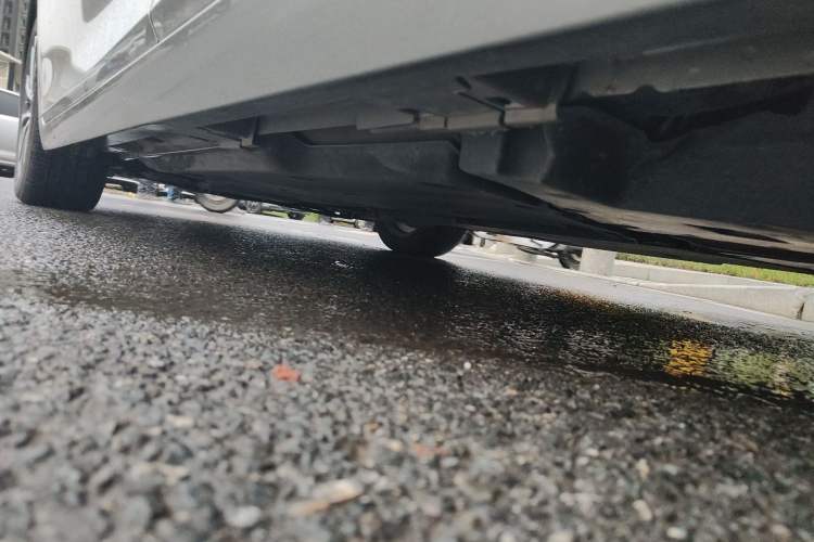 Used Lexus ES 2025 200 Premium Edition Chassis Rear Left