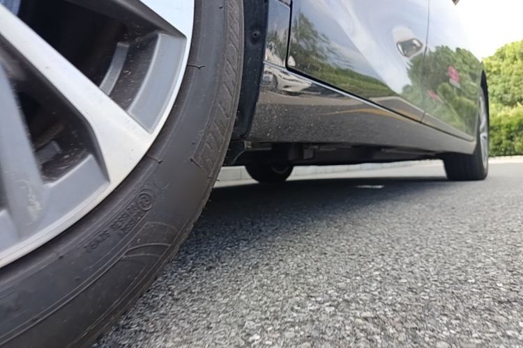 Used Lexus ES 2025 300h Deluxe Edition Chassis Rear Right