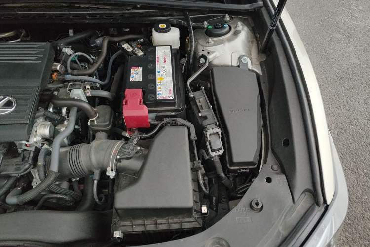 Used Lexus ES 2025 200 Premium Edition Engine Bay Left