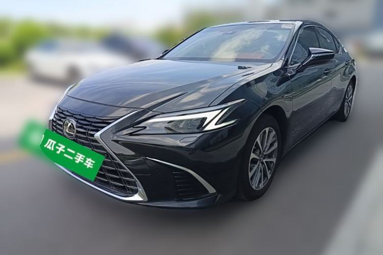 Used Lexus ES 2025 300h Deluxe Edition Guazi used car, China used car export, Used car for sale, Used cars, Cheapest cars for sale