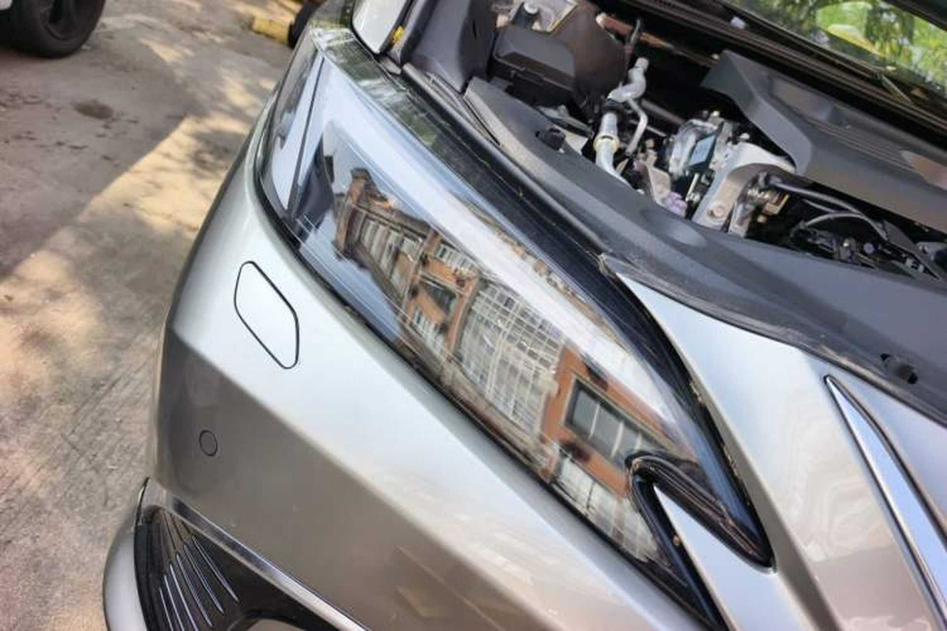 Used Lexus ES 2025 200 Premium Edition Right Front Headlight