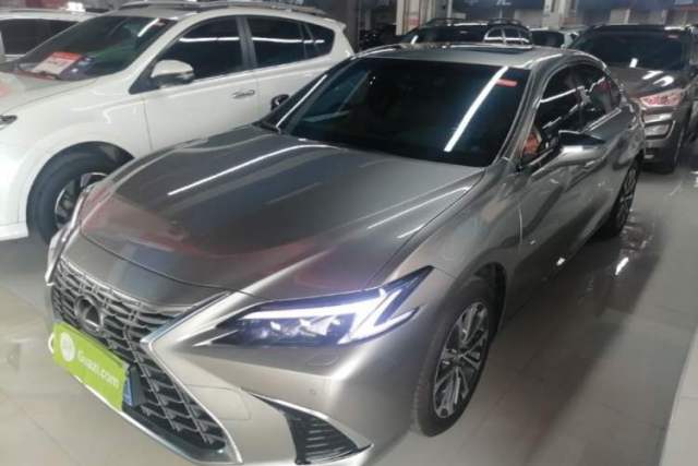 Used Lexus ES 2025 200 Premium Edition