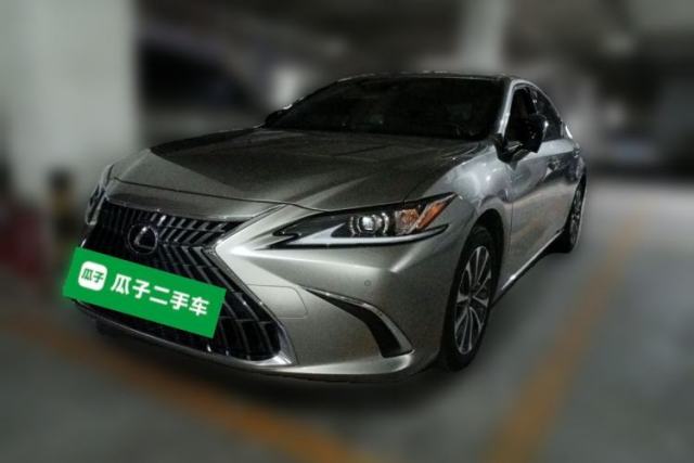 Used Lexus ES 2025 300h Deluxe Edition