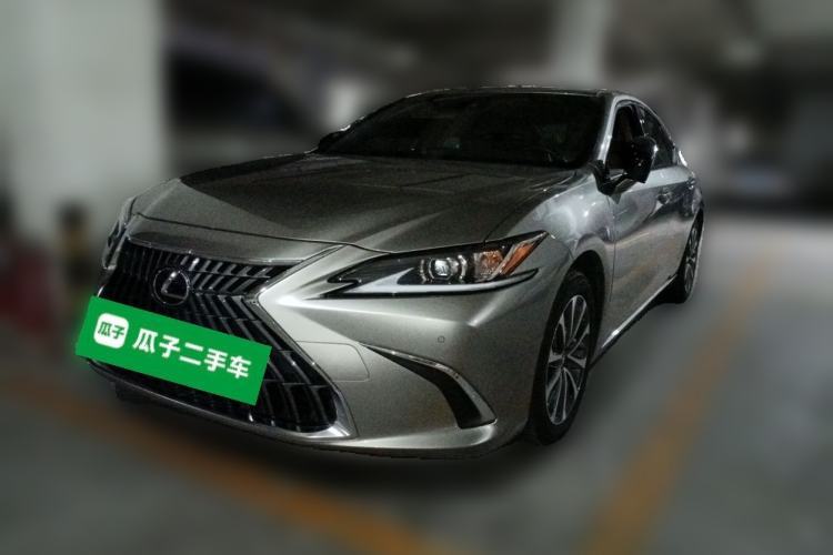 Used Lexus ES 2025 300h Deluxe Edition Guazi used car, China used car export, Used car for sale, Used cars, Cheapest cars for sale