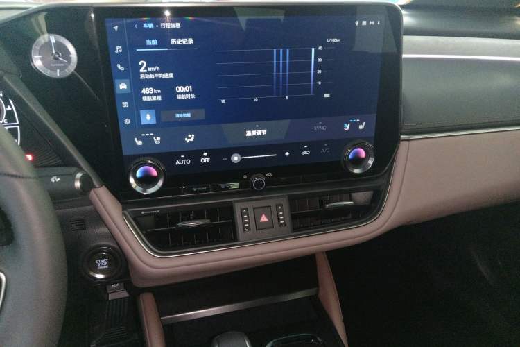 Used Lexus ES 2025 200 Premium Edition Audio And AC Panel