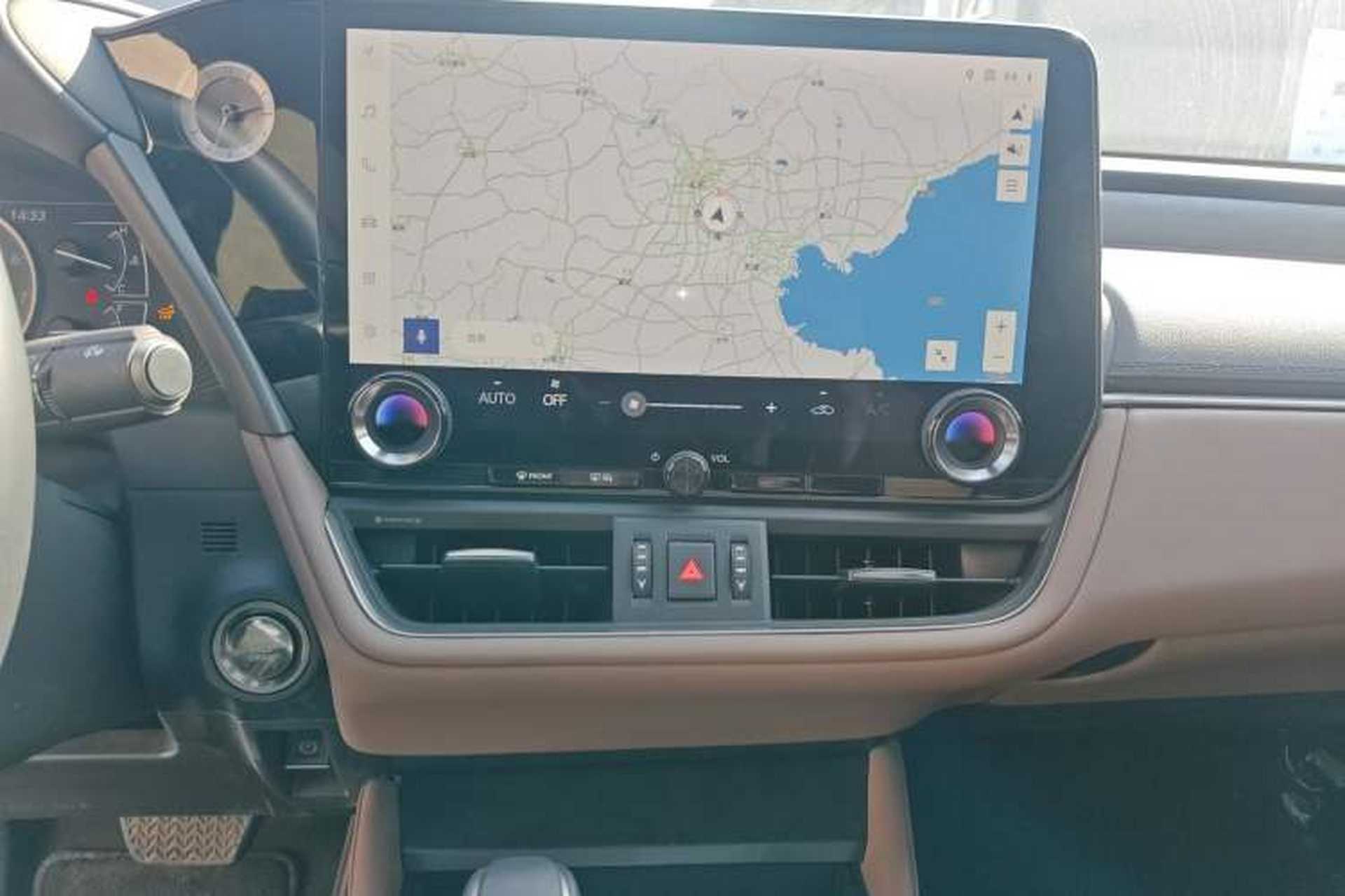 Used Lexus ES 2025 200 Premium Edition Audio And AC Panel