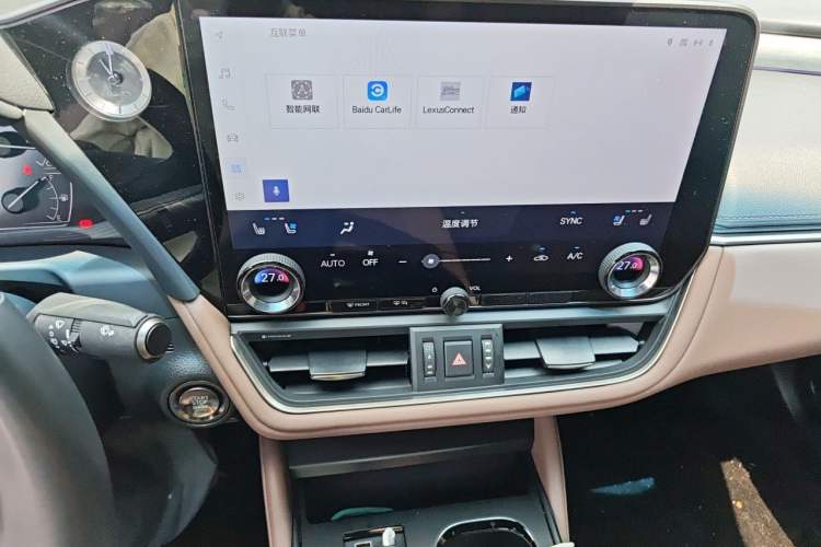 Used Lexus ES 2025 200 Premium Edition Audio And AC Panel
