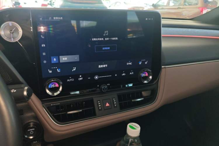 Used Lexus ES 2025 300h Deluxe Edition Audio And AC Panel
