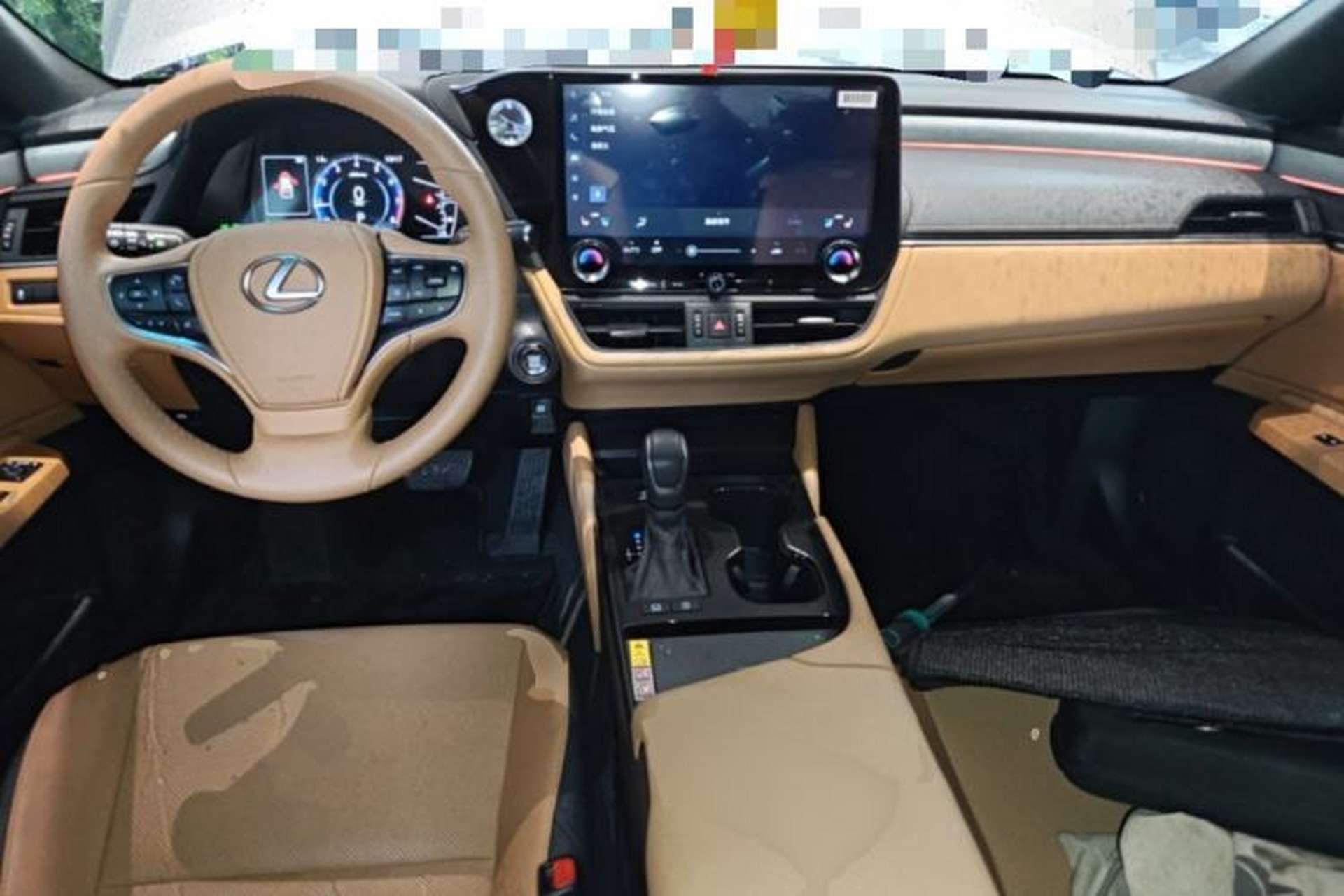 Used Lexus ES 2025 200 Premium Edition Center Console