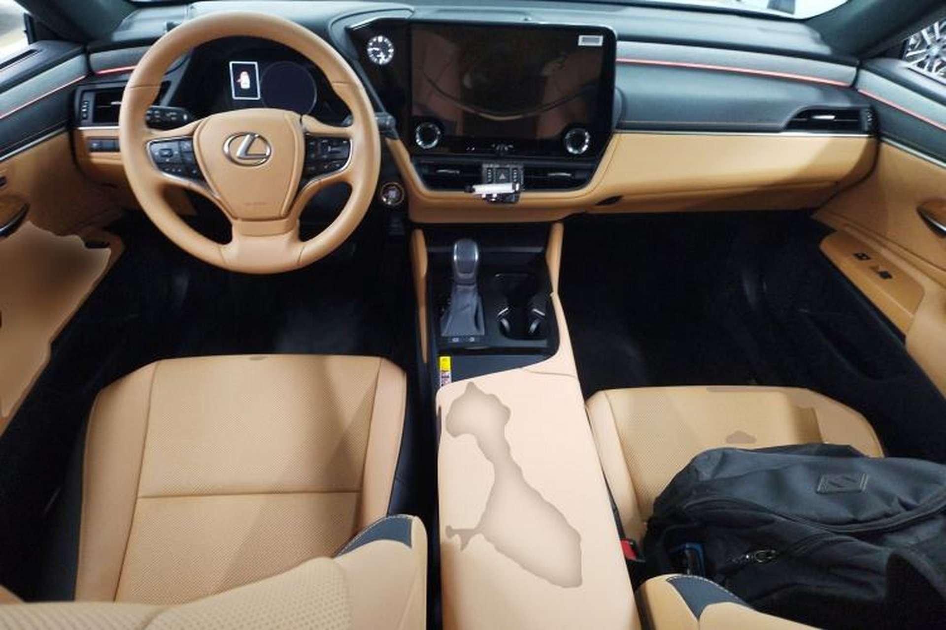 Used Lexus ES 2025 200 Premium Edition Center Console