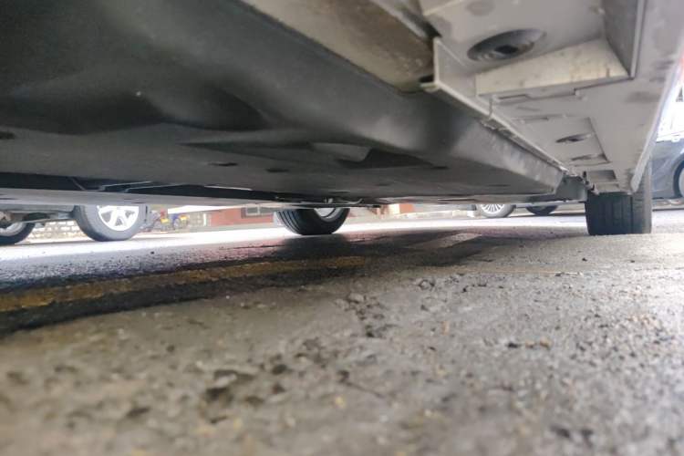 Used Lexus ES 2025 200 Premium Edition Chassis Front Left