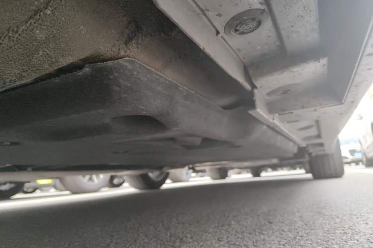 Used Lexus ES 2025 300h Deluxe Edition Chassis Front Left