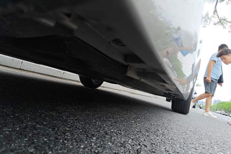 Used Lexus ES 2025 200 Premium Edition Chassis Front Left
