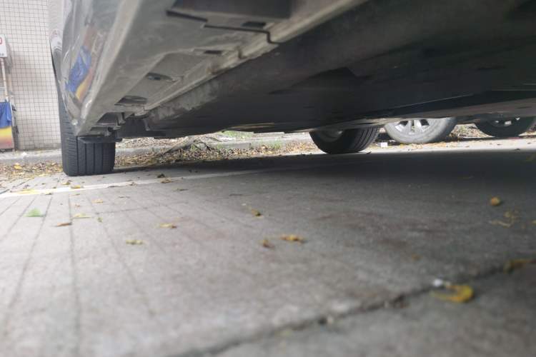 Used Lexus ES 2025 200 Premium Edition Chassis Front Right