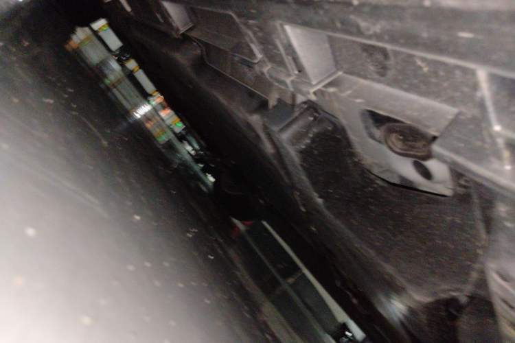 Used Lexus ES 2025 300h Deluxe Edition Chassis Rear Left