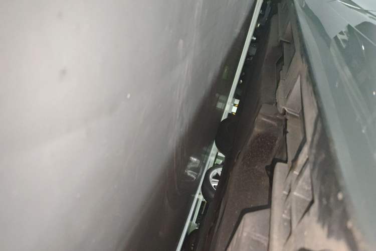 Used Lexus ES 2025 200 Premium Edition Chassis Rear Left