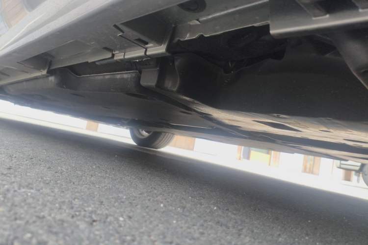 Used Lexus ES 2025 200 Premium Edition Chassis Rear Left